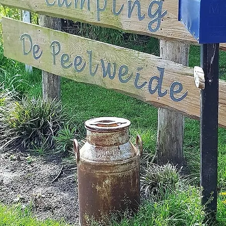 Mini- Camping De Peelweide Hotel *